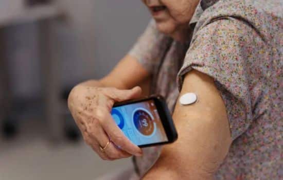 Como controlar a diabetes pelo celular com apps úteis